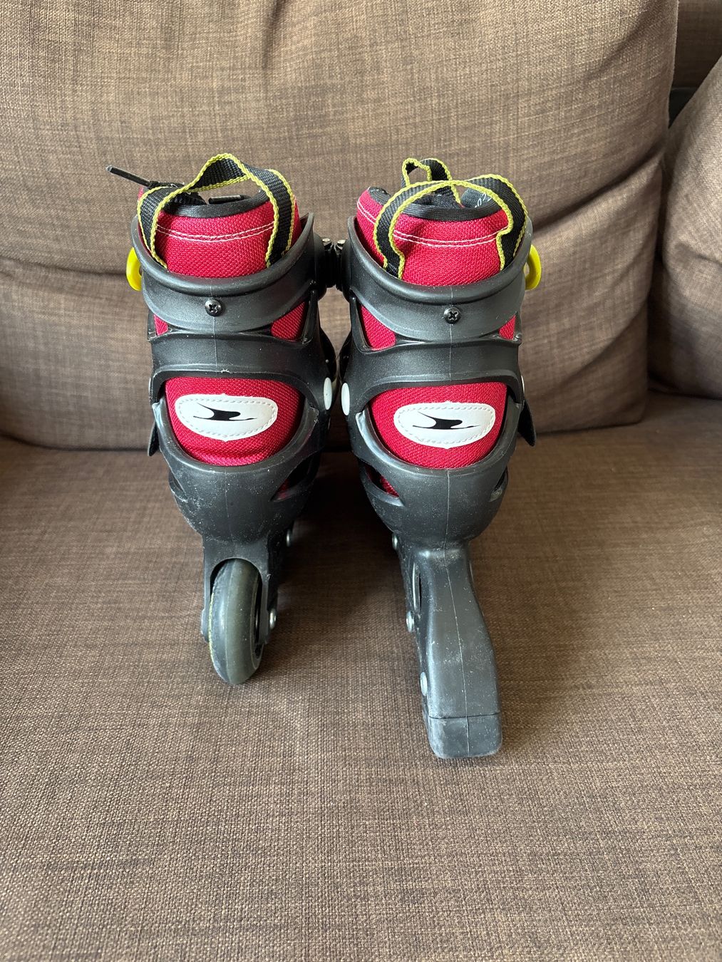 Pattini in linea & Pattini a rotelle: Inline Skates Gr. 33 - 37 – Usato da Genève venduto da Livsonman 2