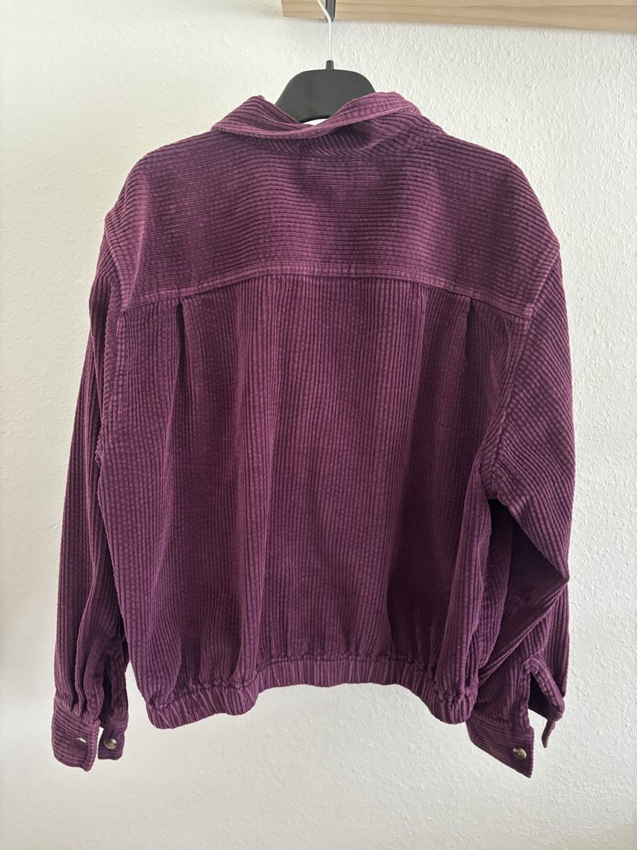 Giacche: Cordjacke von Rework Grösse M/L – Nuovo (secondo la descrizione) da Brugg AG venduto da ann_stf7 2
