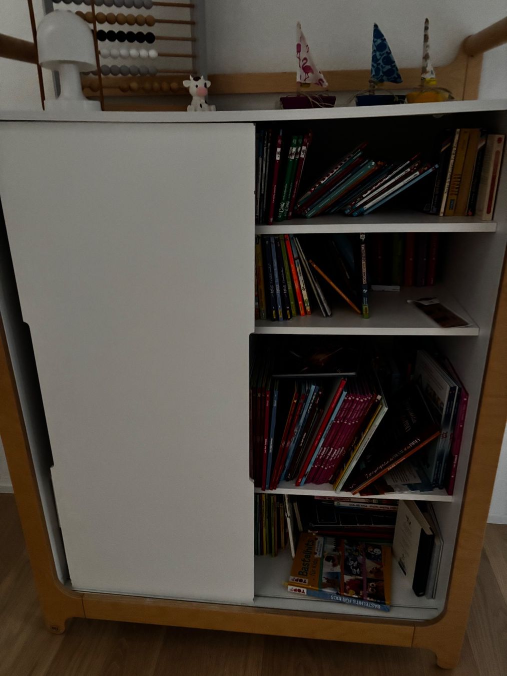 Armadi: Armoire pour enfant – Usato da Pully venduto da naedi02 2