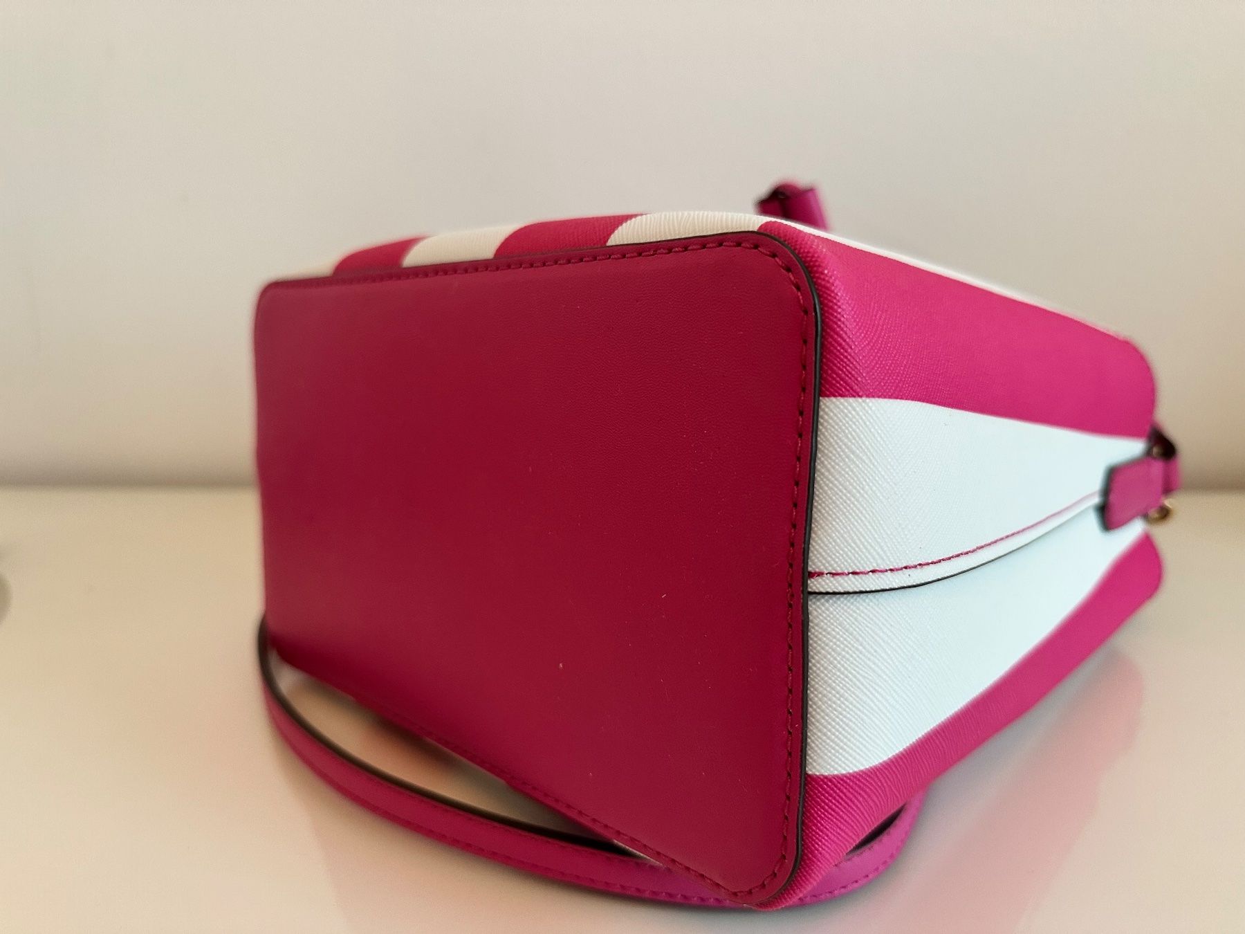 Michael Kors Sacs femmes: Michael Kors Beuteltasche – Neuf (Voir description) à Winterthur par snowflake123 7