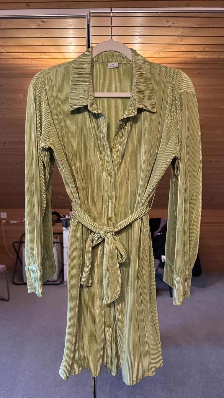Vestiti: Kleid Grün, Grösse S – Usato da Kriessern venduto da loolah 1