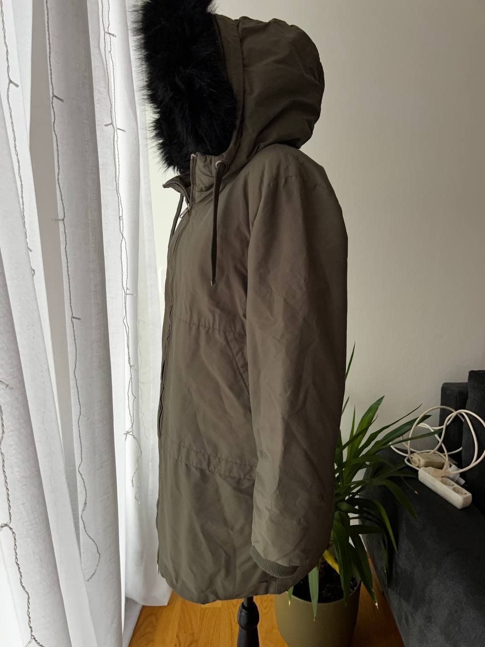 Zara Cappotti: Parka Zara L – Usato da Riehen venduto da edu_92w7 5