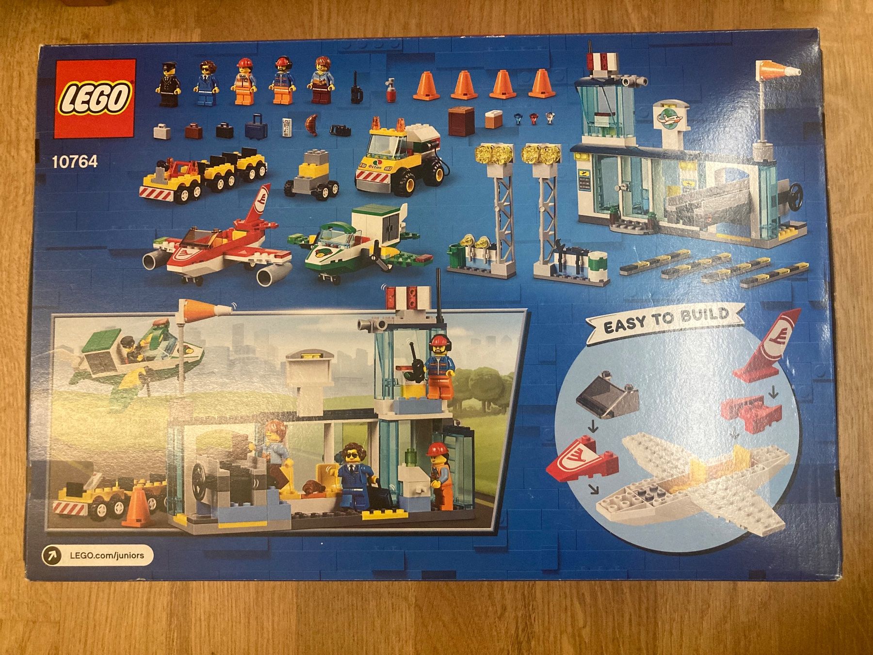 Lego Jeux de construction: Lego Junior Flughafen 10764 – Neuf avec emballage d'origine à Wallenwil par anha2010 1