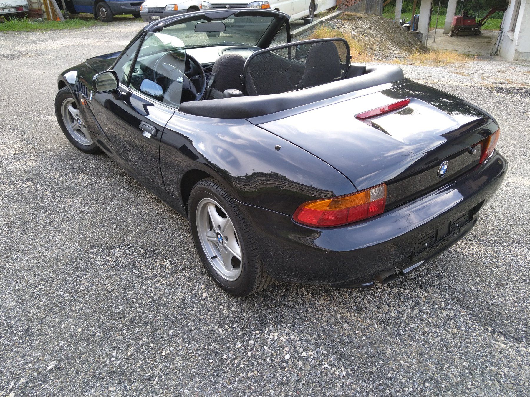 BMW Autos: Gepflegter schöner BMW Z3 – D'occasion à Grellingen par zue_2fxh 2