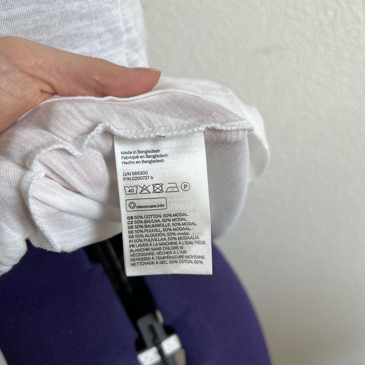 H&M Tops: H&M Basic Tank-Top Weiss XS – Neuf (Voir description) à Tagelswangen par SpicyChicken 6