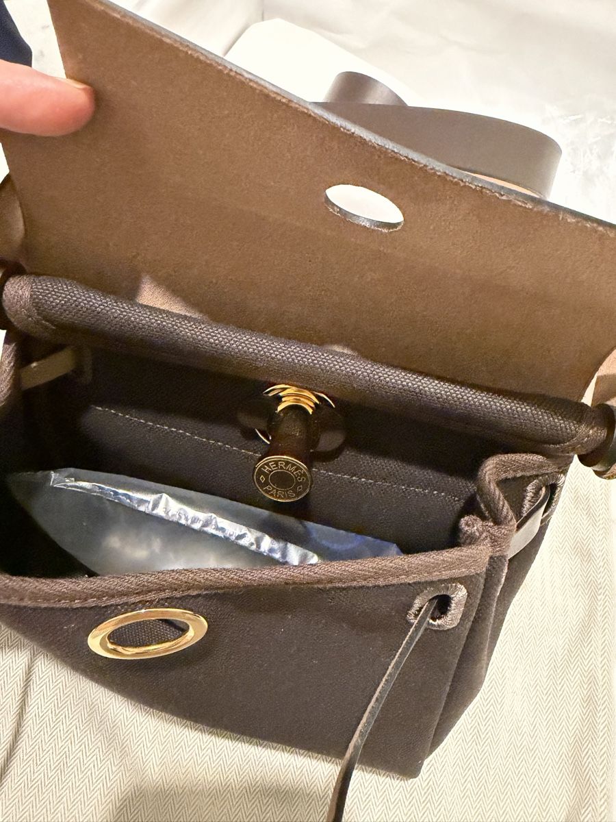 Hermès Borse da donna: Hermès Mini Herbag 20 bag, Ebene, new full set – Nuovo (secondo la descrizione) da Mies venduto da nic_yk5d 5