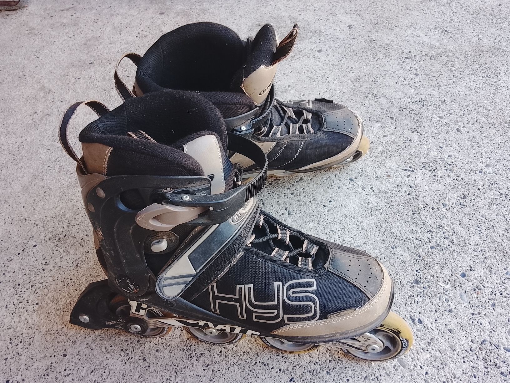 Pattini in linea & Pattini a rotelle: Inline Skates HYS Grösse 38 gebrauchter Zustand – Usato da Buttisholz venduto da maethuerni