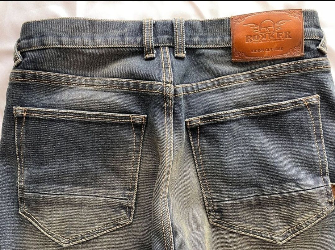 Jeans: ROKKER JEANS SLIM – Usato da Schwerzenbach venduto da Mex011
