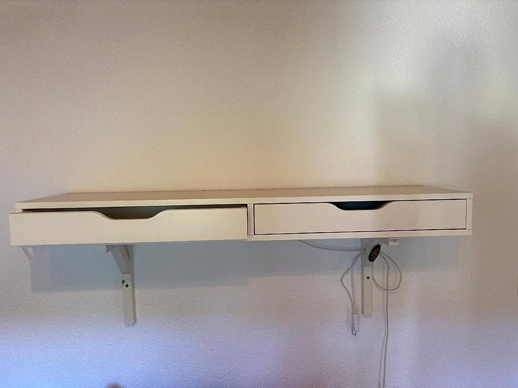 Regale: étagère murale/wandboard – Gebraucht aus Nidau von jul_6tpv
