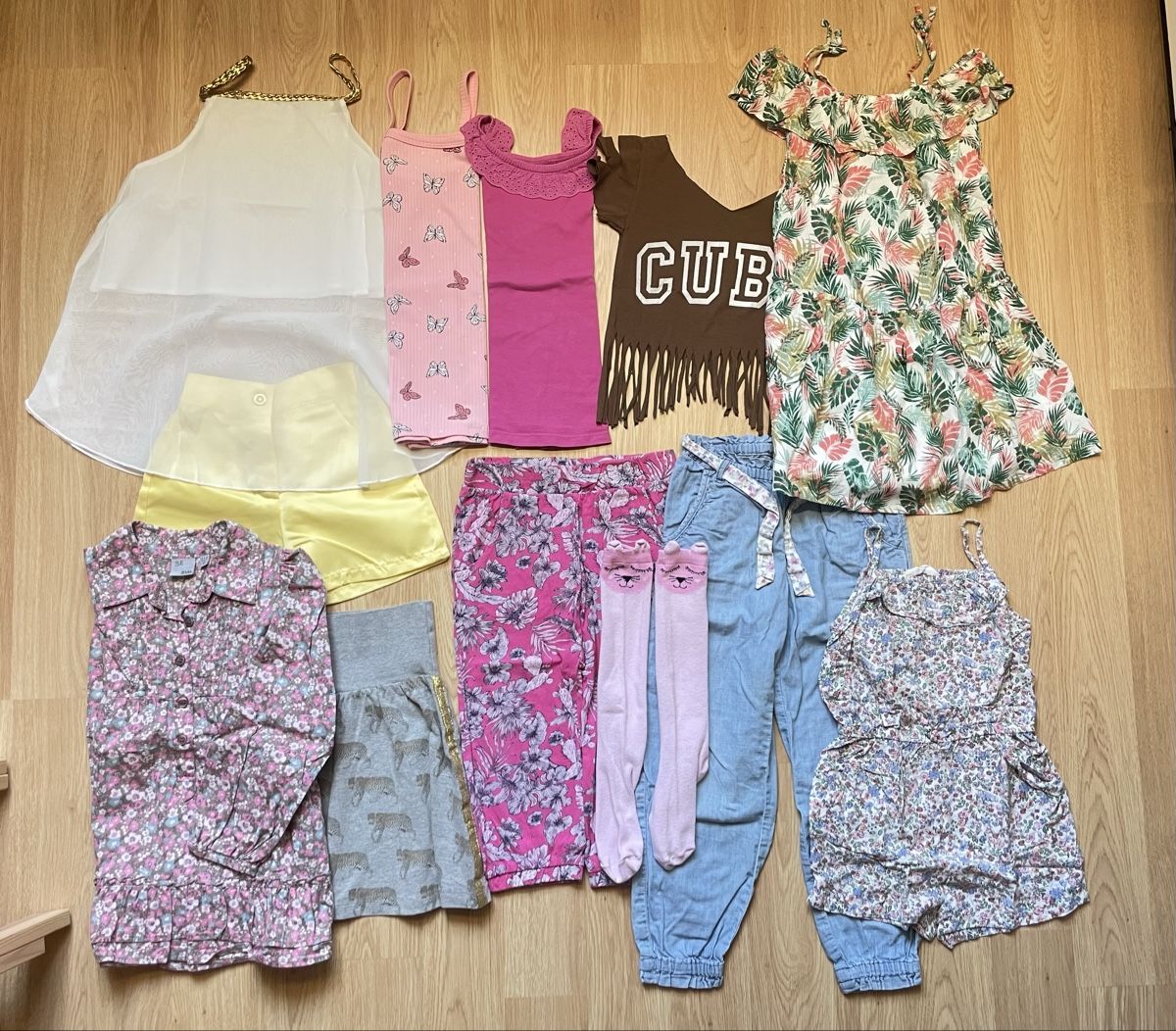 Lotti & Set di vestiti: Kleiderpaket Mädchen Gr. 116 – Usato da Deitingen venduto da ALE-3891 4