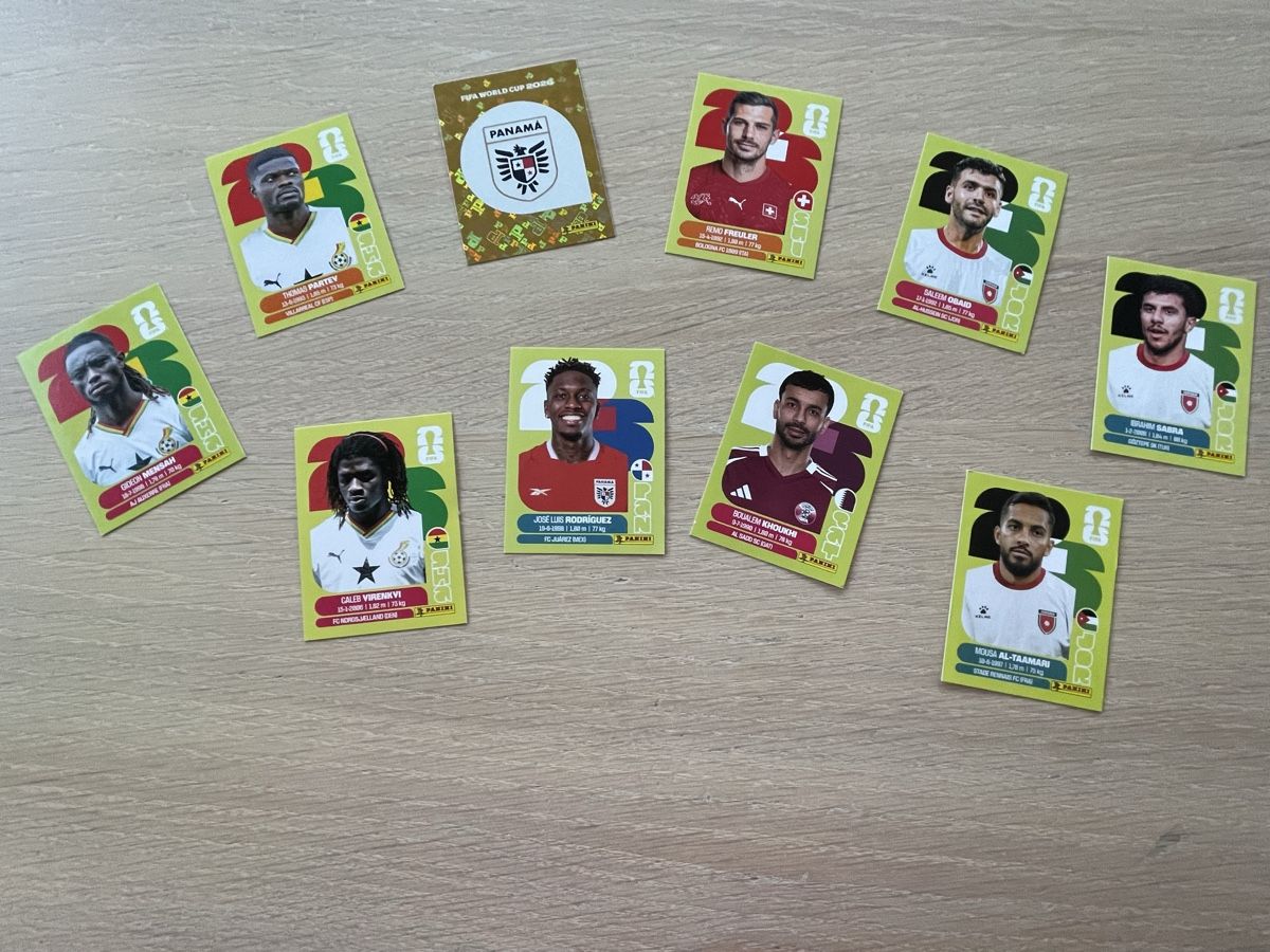 Panini Carte collezionabili: Stickers panini  – Nuovo (secondo la descrizione) da Dompierre FR venduto da matmath