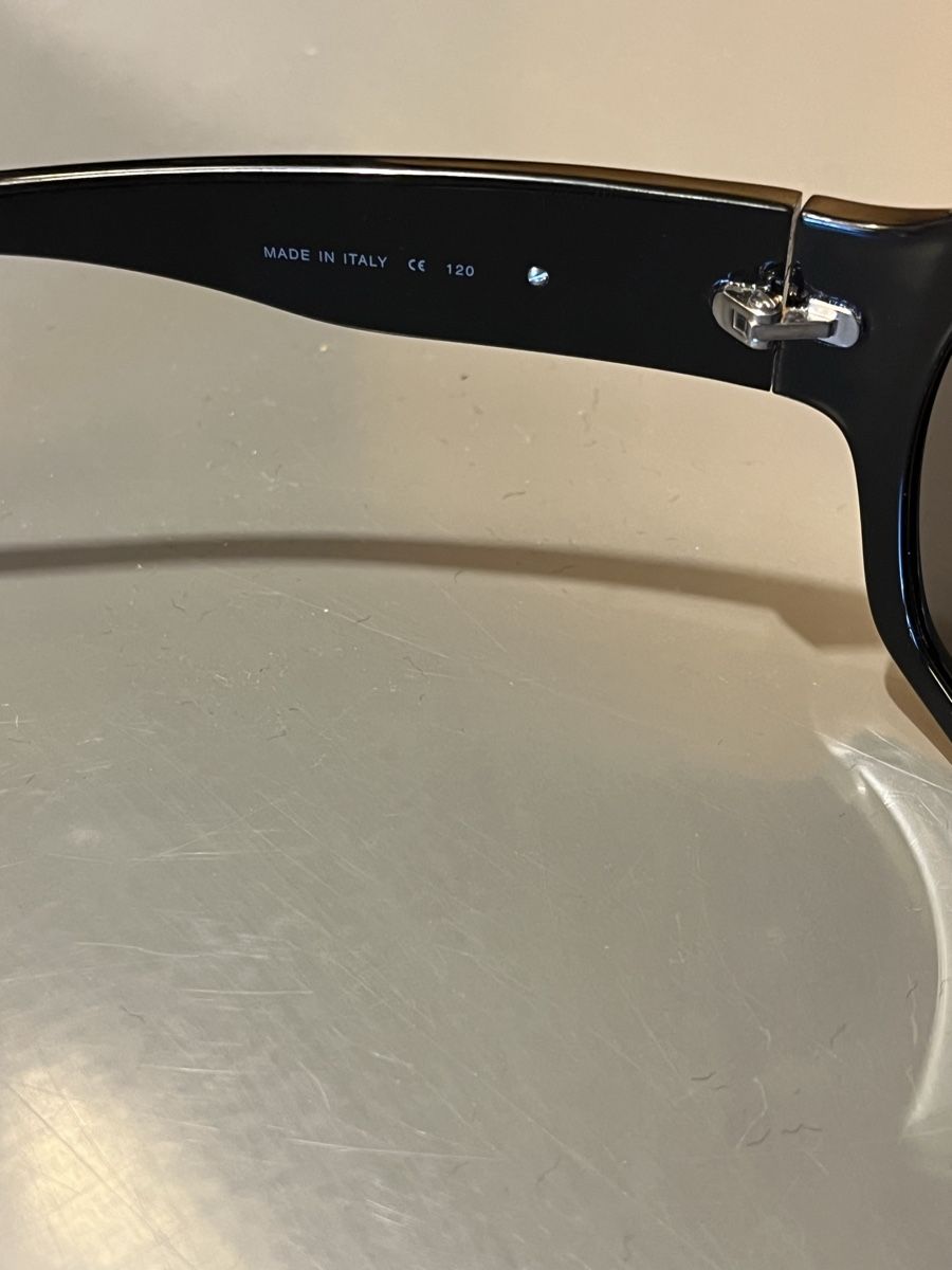 Calvin Klein Occhiali & Lenti: Calvin Klein Damen Sonnen Brille  – Usato da Neerach venduto da fuz_8d7l 8