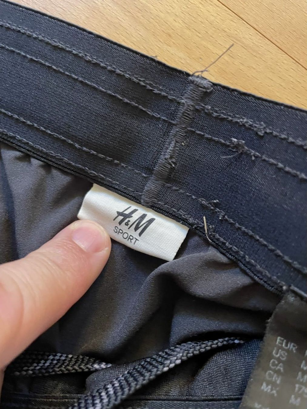 H&M Hosen: kurze Hose H&M – Gebraucht aus Zürich von pba_original 5