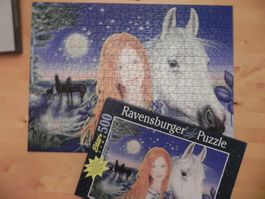 Puzzle 500 Star line Pferd Mädchen leuchtet von Ravensburger
