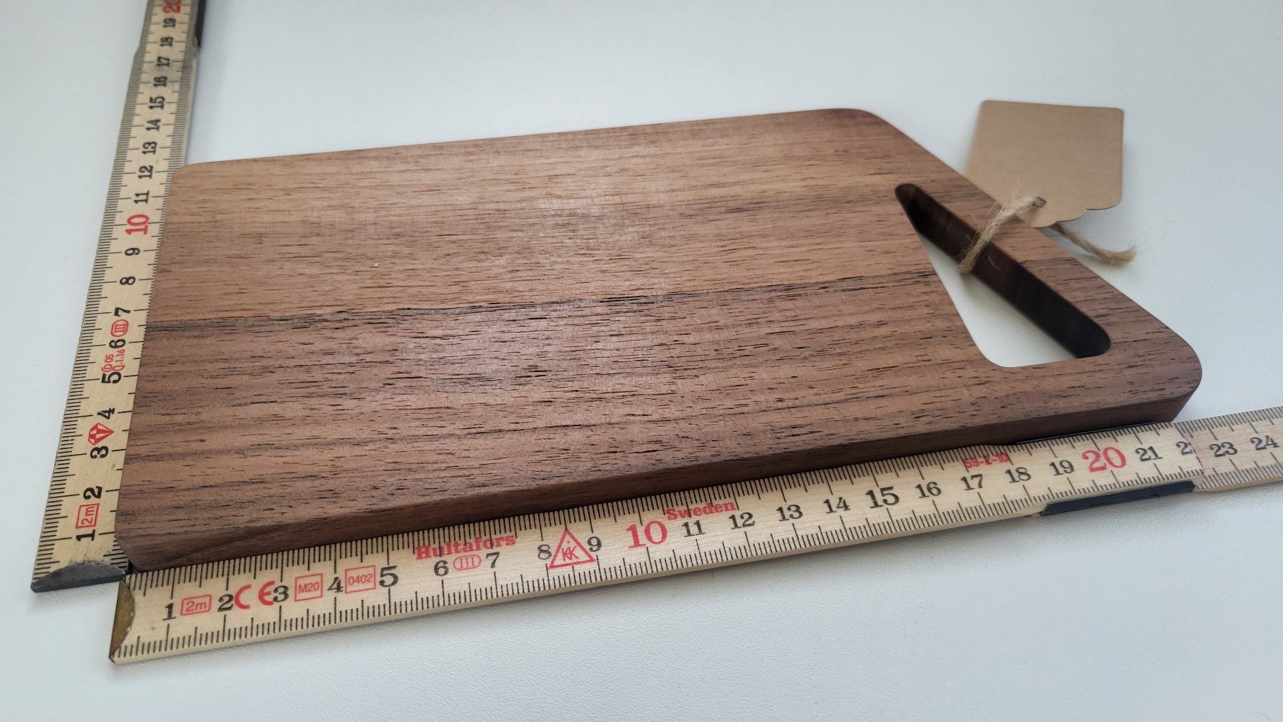 Articoli in legno: Schneidebrett Nussbaum Massivholz – Nuovo (secondo la descrizione) da Romanshorn venduto da Handwerke 1