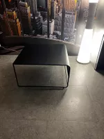 table basse métal brossé