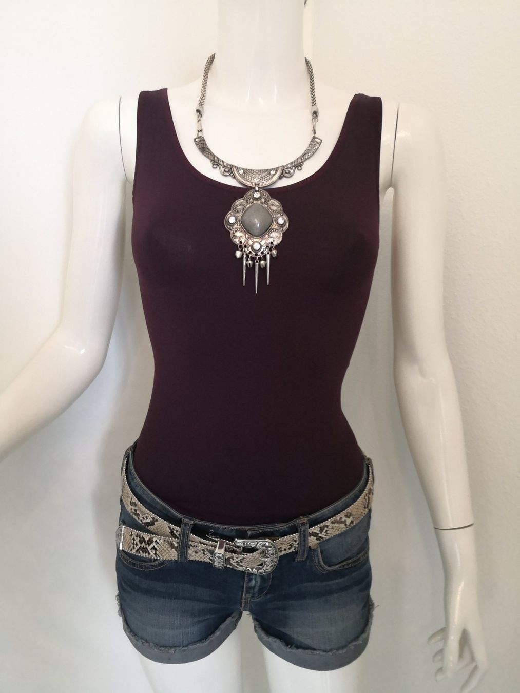 Mango Top: 🤩MANGO TOP BORDEAUX STRETCH – Nuovo (secondo la descrizione) da Olten venduto da Naja-Twins-Twins 2