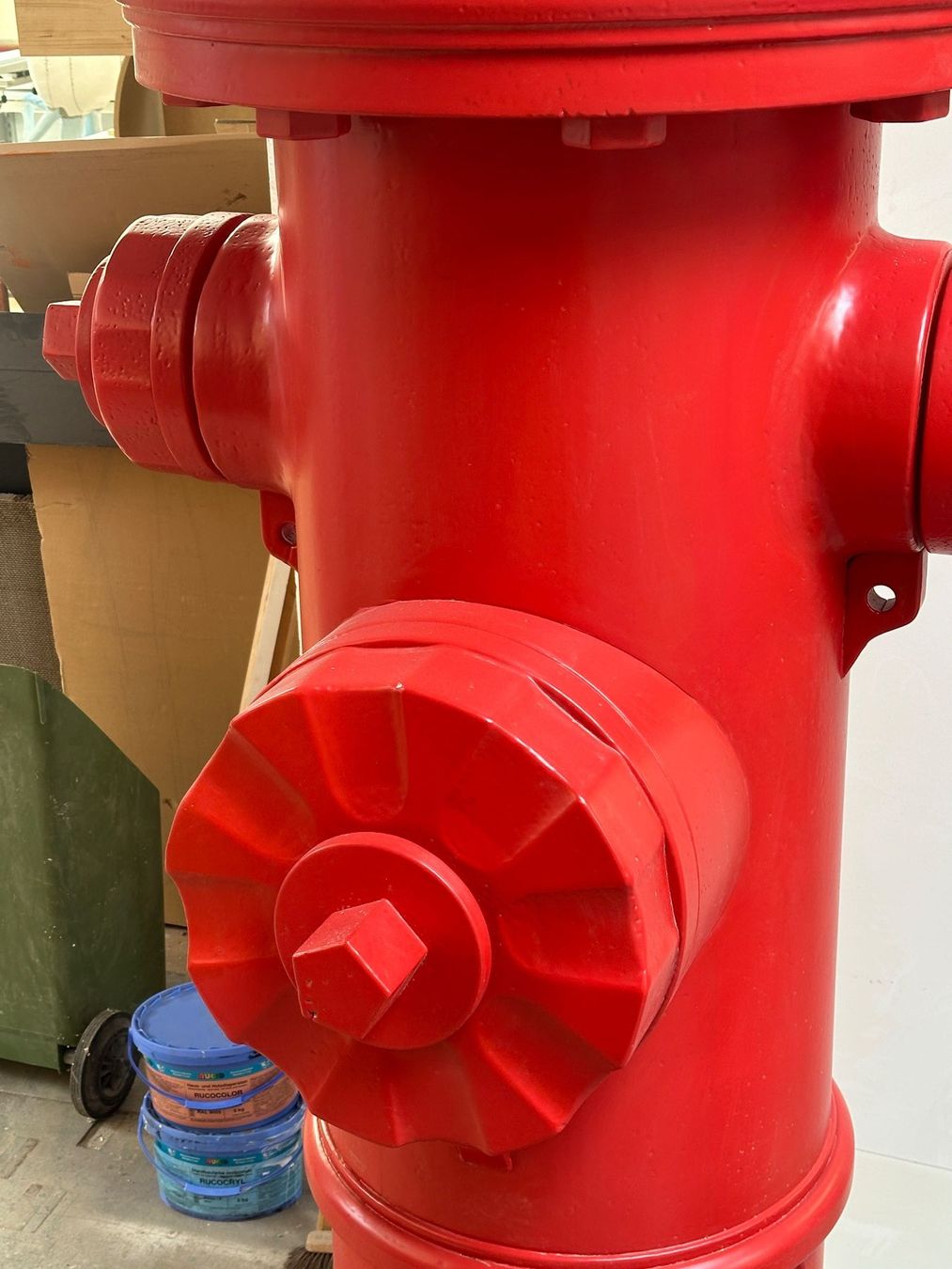 Toutes les décorations: XXL Hydrant aus Styropor – D'occasion à Wetzikon ZH par StattWERK 3