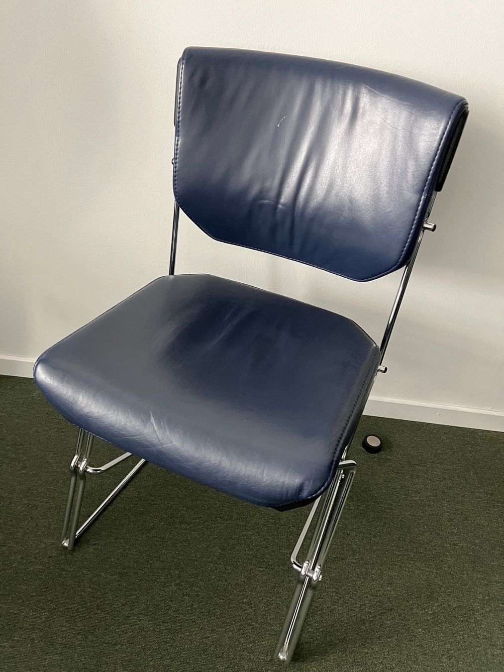 Giroflex Sedie: 10 Moderner Freischwinger Stuhl, Blau Leder, Giroflex! – Usato da Olten venduto da ELHANDEL 3