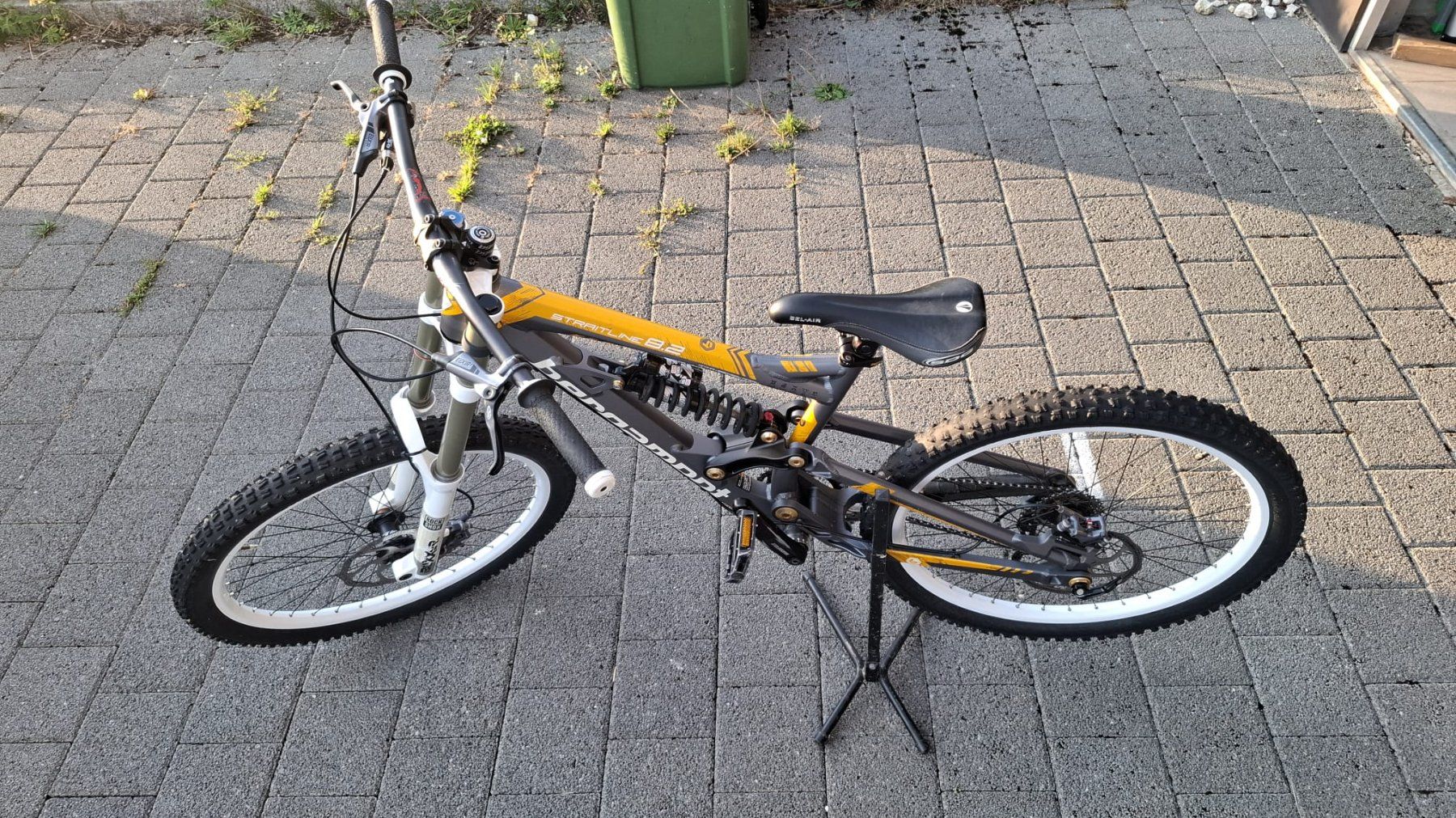 Bergamont Velos: MTB Downhill BERGAMONT STRAITLINE 8.2 – Gebraucht aus Champoz von pie_lzm5 2