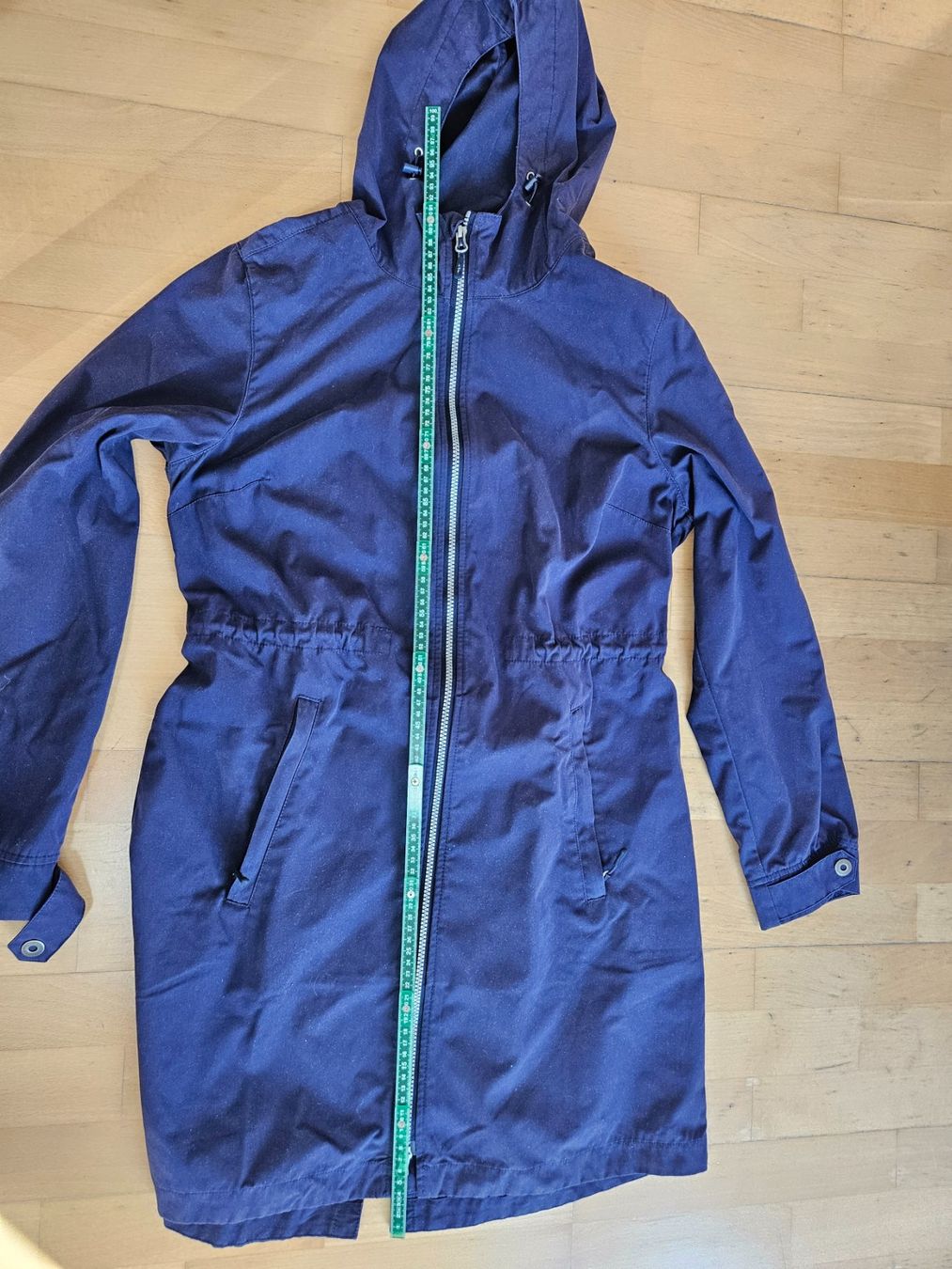 Giacche: Blauer Parka mit Taillenschnur Gr. 38 – Usato da Wettingen venduto da Sk8ertomda 3