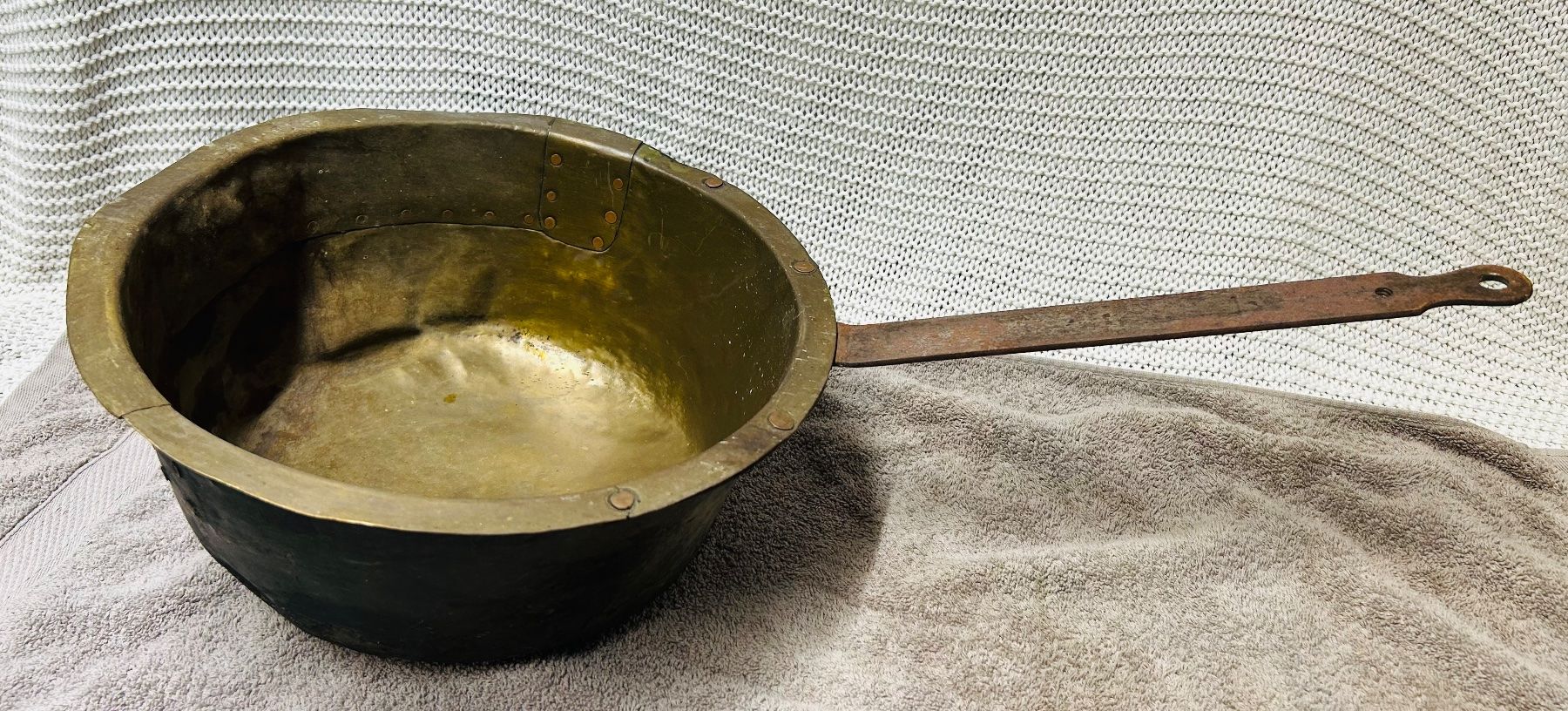 Padelle: Antike Messingpfanne mit Stiel – Usato da Gwatt (Thun) venduto da umwelt-brocki 1