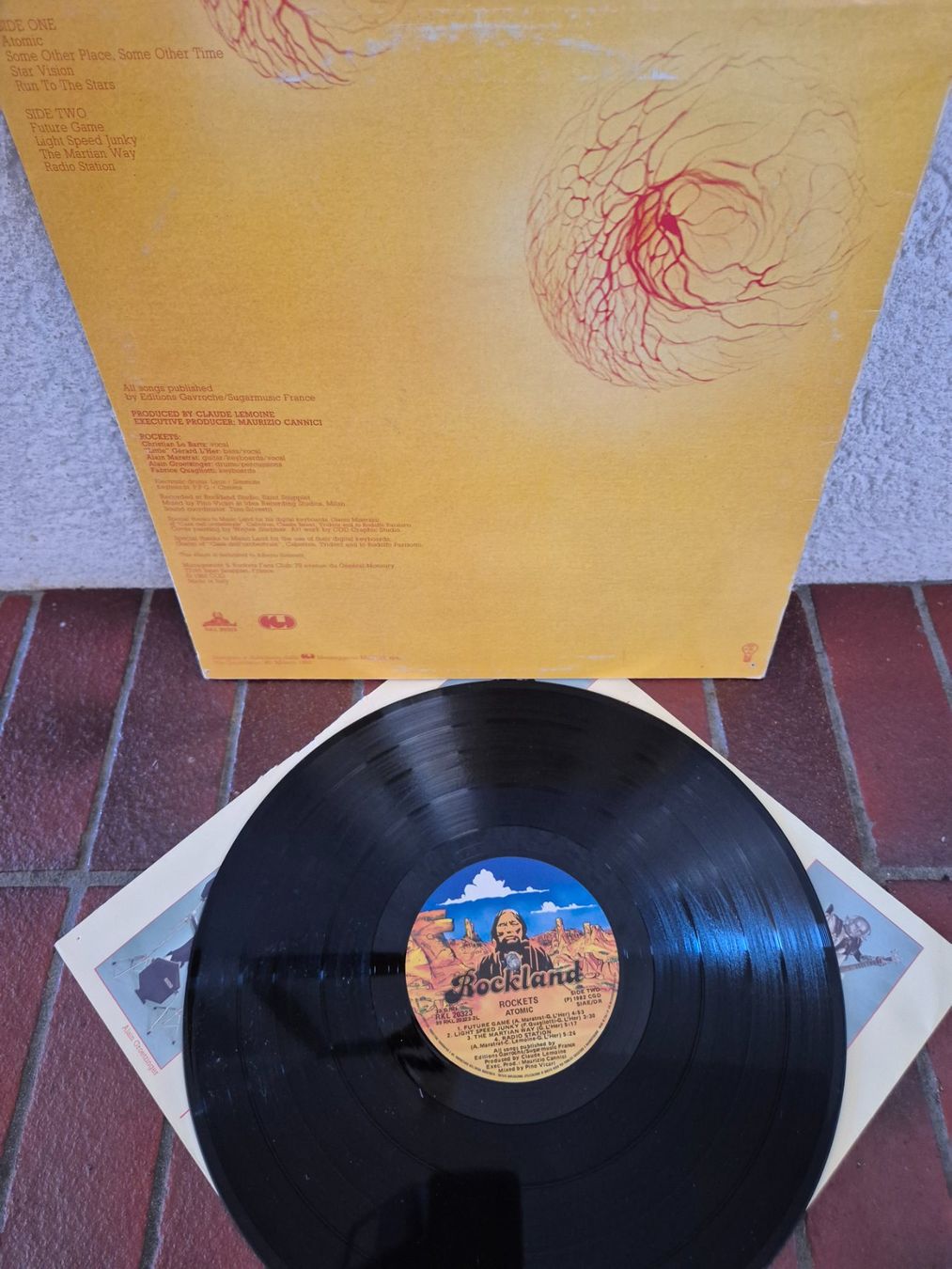 Vinyles: ROCKETS - ATOMIC (1982) – D'occasion à Aldesago par rug_9jtb 1