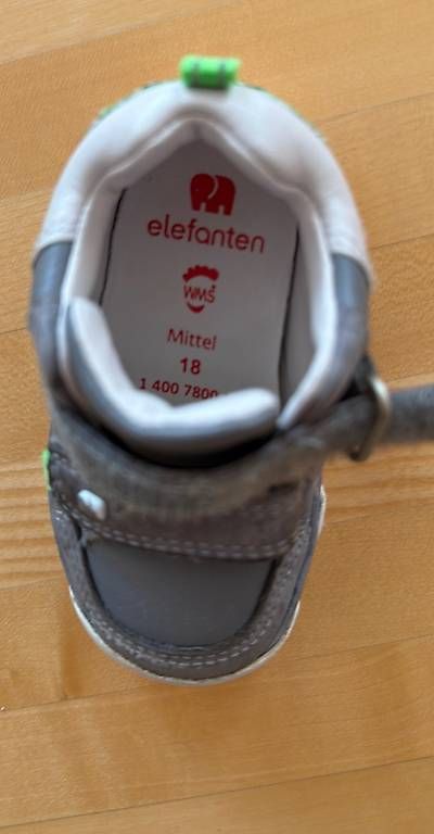 Scarpe per ragazzi: Elefanten Sneakers Gr 18 Mittel – Usato da Erlinsbach SO venduto da ren_rvc9 1