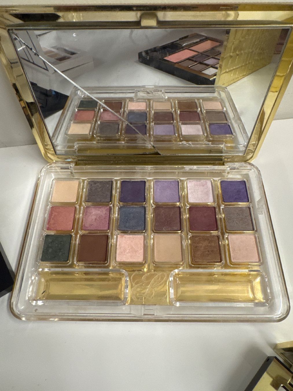 Estée Lauder Make-up: Estee Lauder ombretti blush – Usato da Porza venduto da kaj_d5q7 2