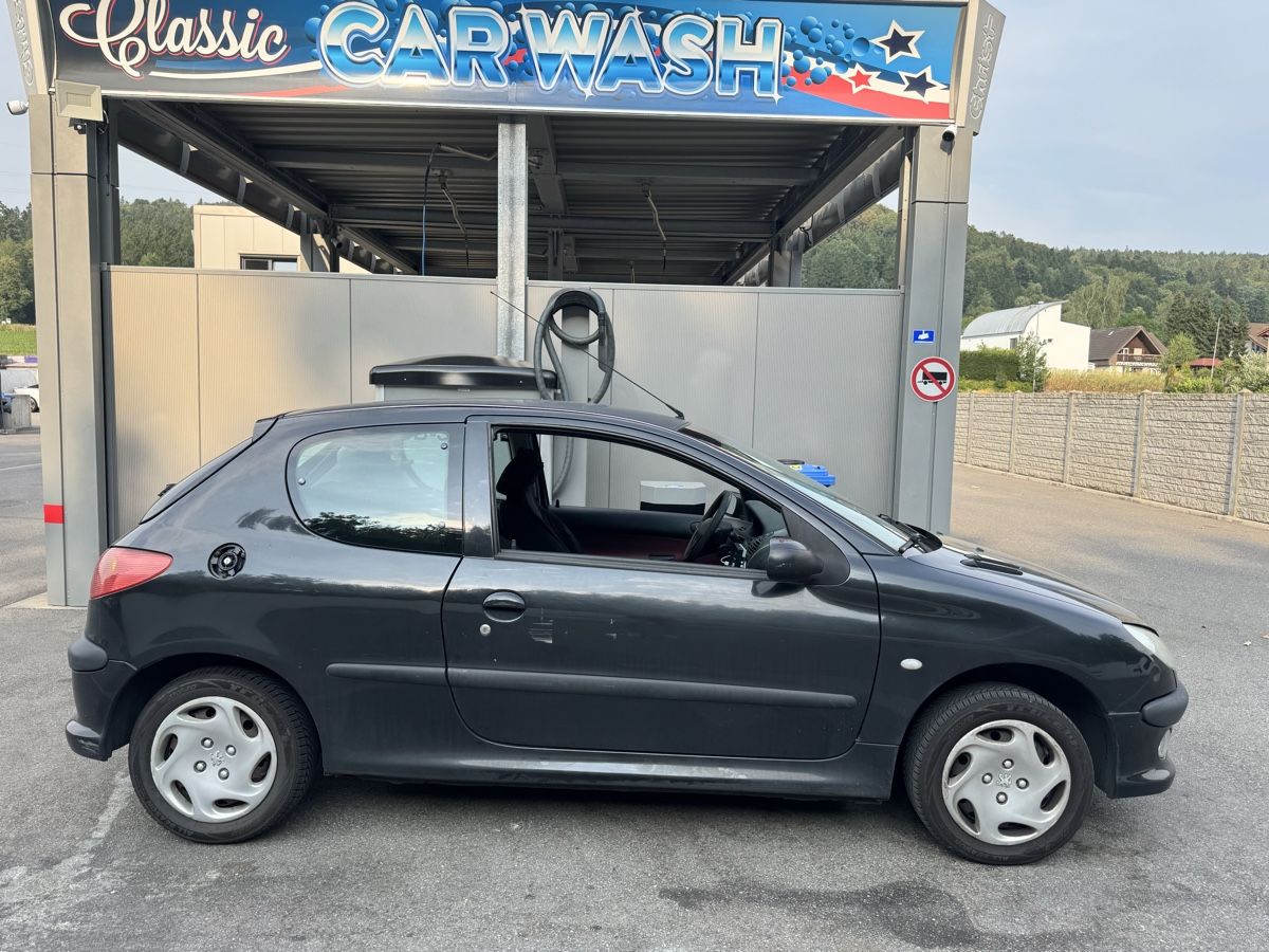 Peugeot Automobili: Peugeot 206 ab CHF 1.- – Usato da Neuenhof venduto da Dbs_707 2
