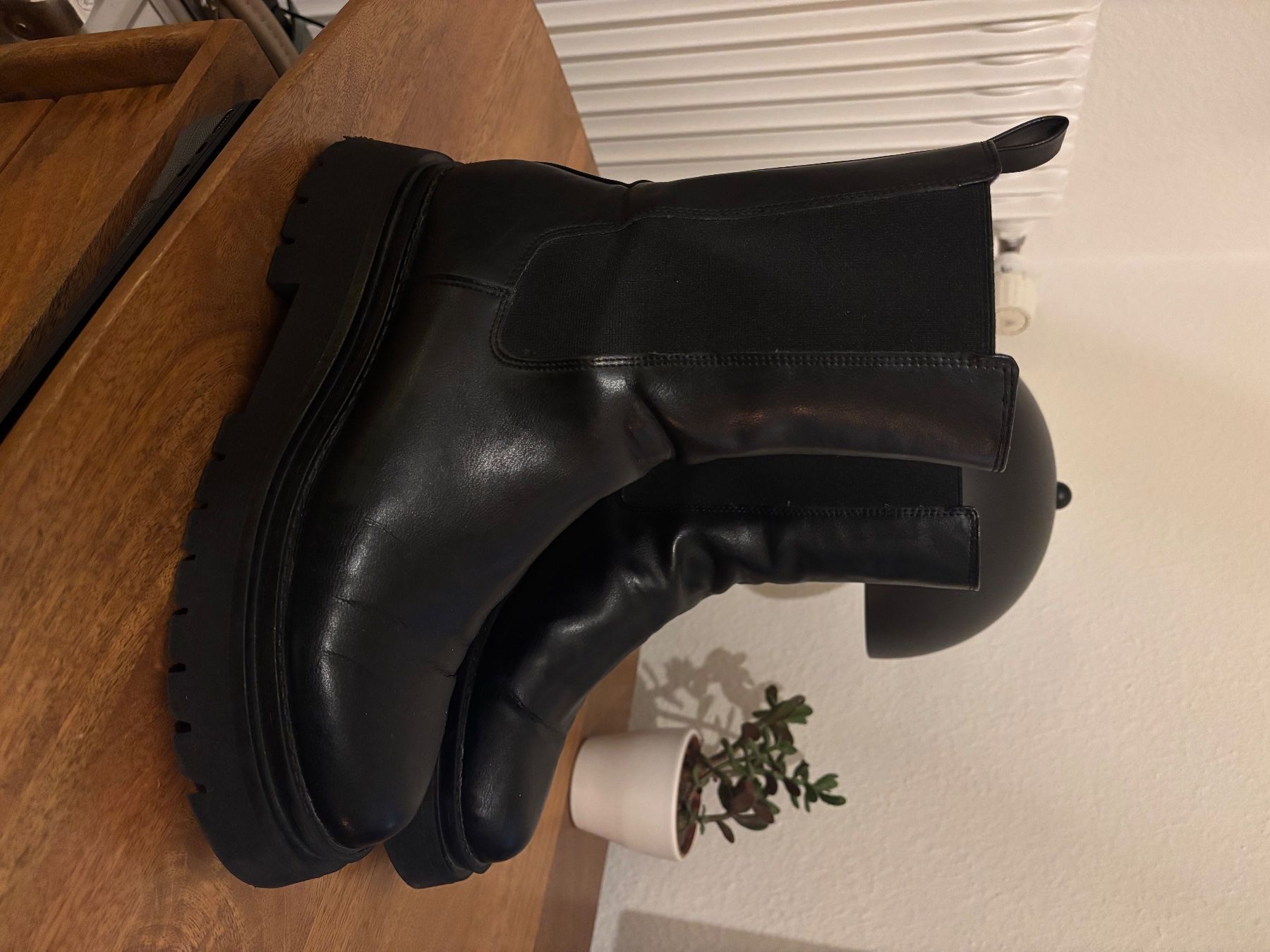 Stradivarius Scarpe da donna: Bottine Stradivarius t. 39 – Usato da Zürich venduto da mps_9cp7 4