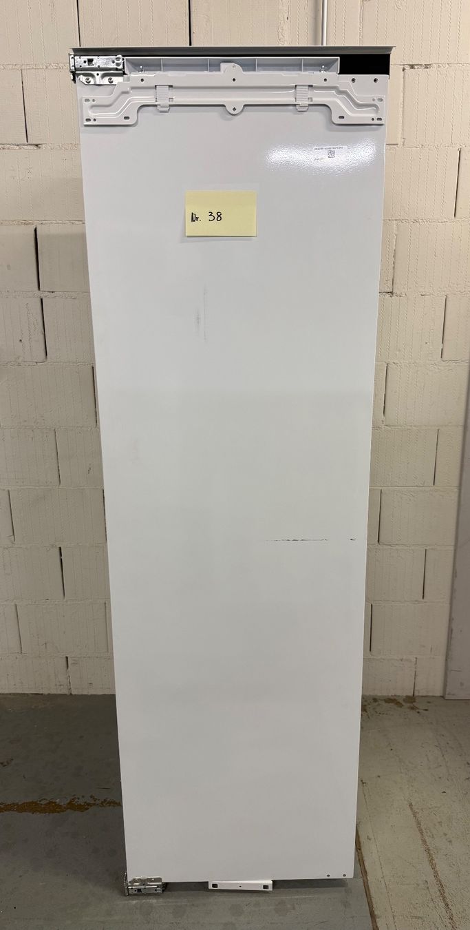 Electrolux Frigoriferi: Electrolux IK327SAL Kühlschrank links – Nuovo (secondo la descrizione) da St. Gallen venduto da VISIO_Haushalt_AG