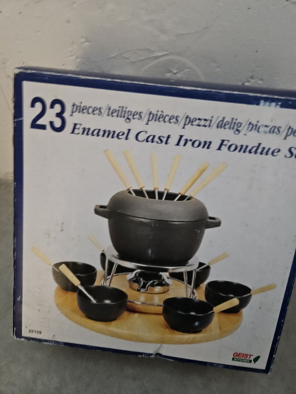 Set di piatti: Fondue Set 23-teilig neuwertig – Nuovo e nell'imballaggio originale da Birmensdorf ZH venduto da kar_f86l