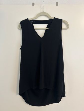 NINE WEST Top, Size M, like new
