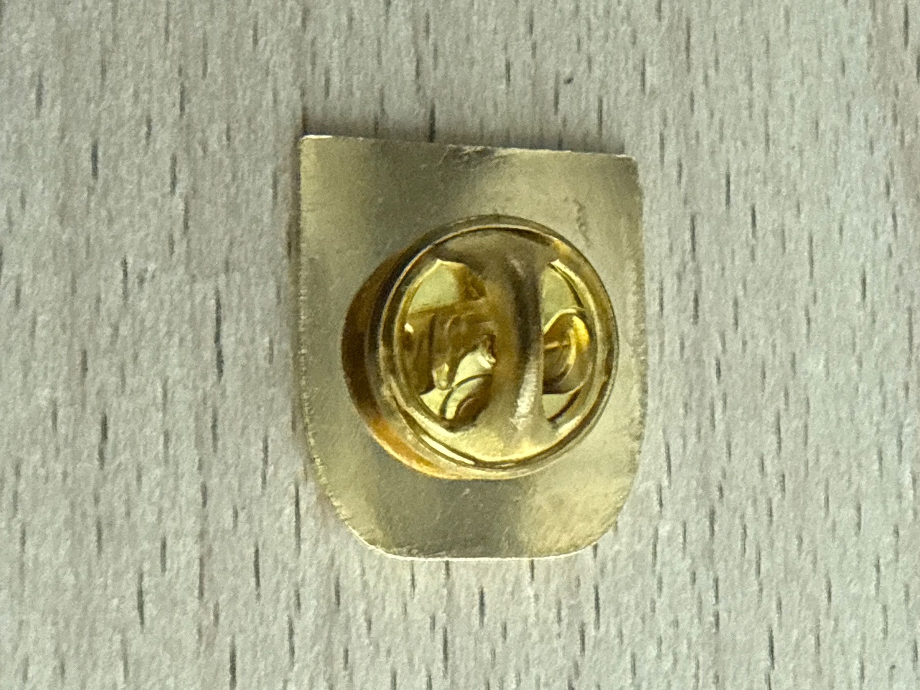 Placchette & Badge: Pin  LCGB Sektion HVL – Usato da Glattbrugg venduto da Schweigmatt 1