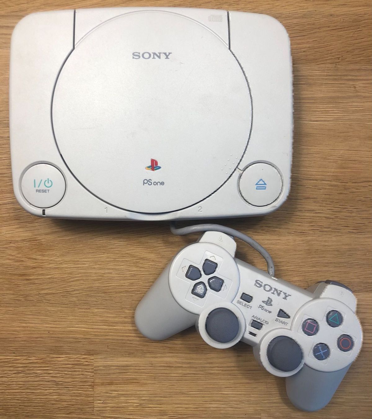 Sony Console: Sony PlayStation One in OVP – Usato da Kestenholz venduto da Matti_10 2