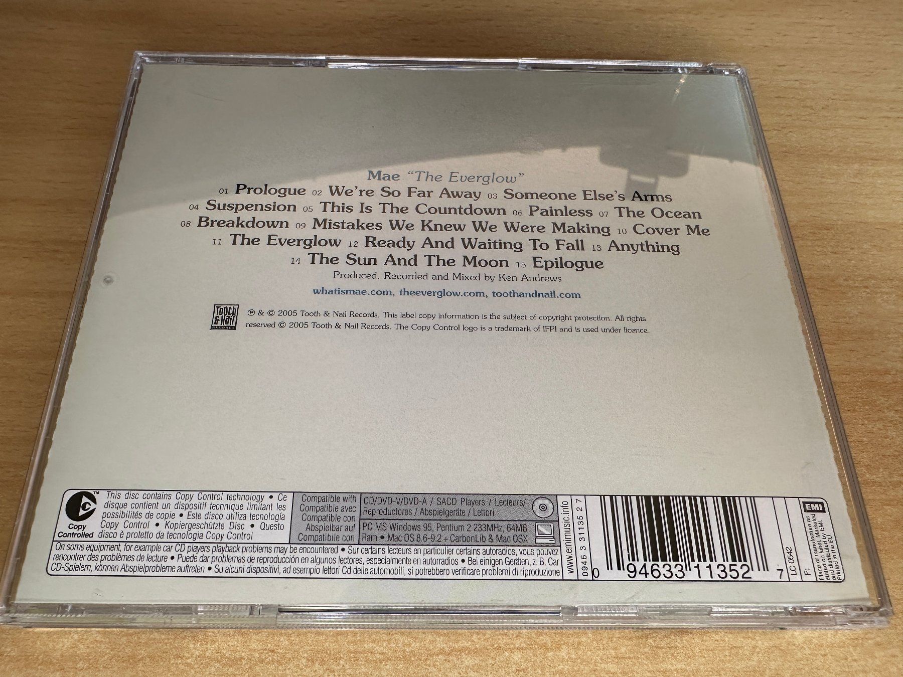 CD: H8 Mae - The Everglow – Usato da Rikon im Tösstal venduto da Alpenmutz 1