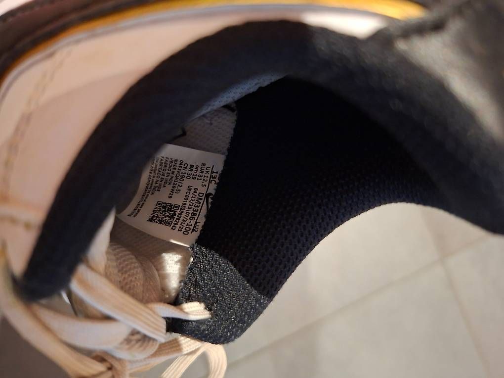 Nike Schuhe für Jungen: Original Nike – Neu (gemäss Beschreibung) aus Emmenbrücke von Ddagi 1