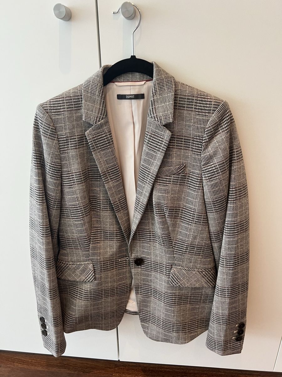 Esprit Ensembles & Tailleurs: Esprit Blazer mit Jupe, Gr. 36, – Neuf (Voir description) à Zürich par Linde1039 1