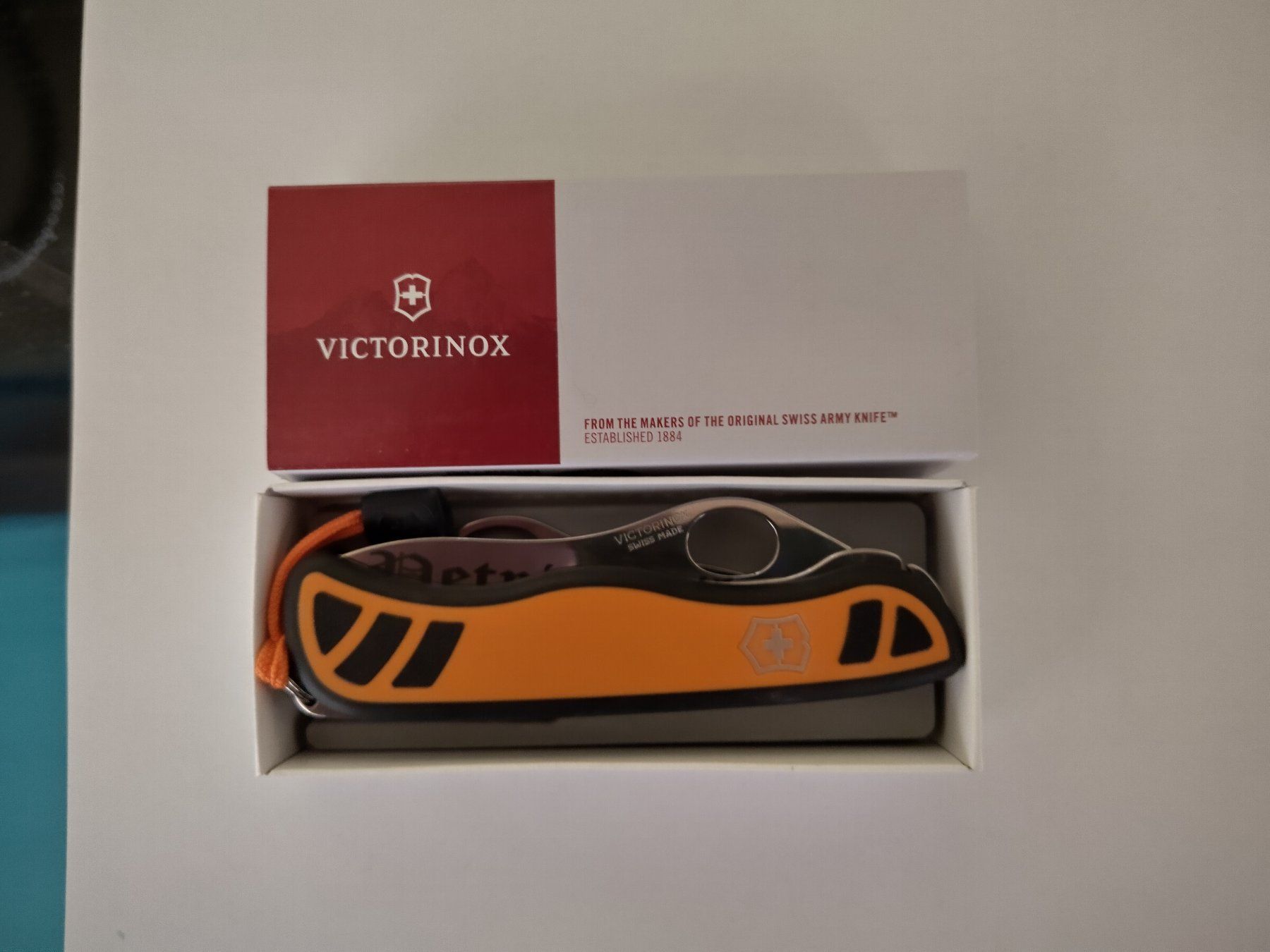 Victorinox Taschenmesser: Messer Victorinox Hunter – Neu und originalverpackt aus Altbüron von bestatter12 2