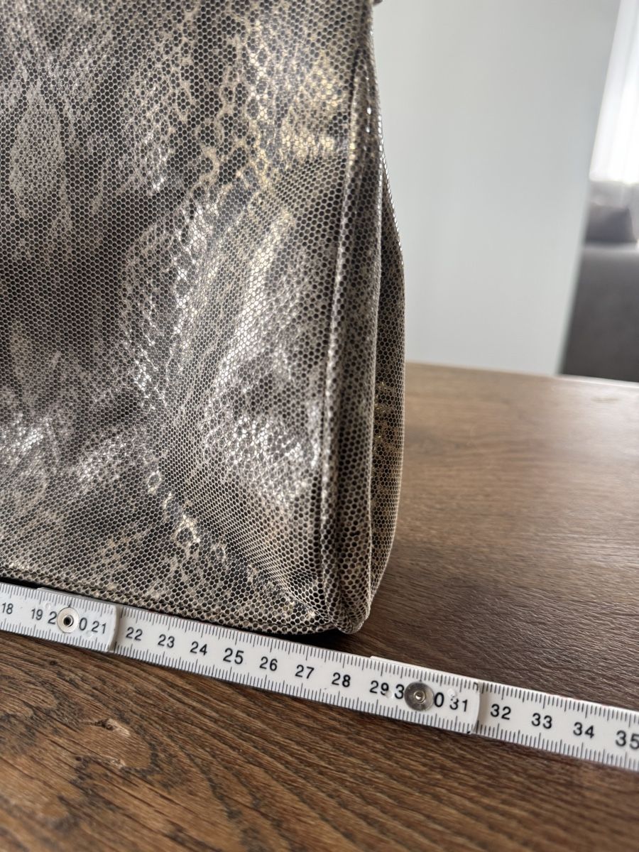 Stuart Weitzman Taschen für Damen: Tasche Stuart Weitzman 27x19cm – Neu (gemäss Beschreibung) aus Belp von ch1999 9