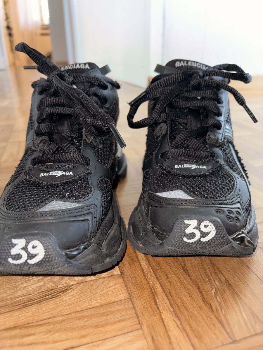 Balenciaga Scarpe da uomo: Balenciaga Runner Schuhe – Nuovo (secondo la descrizione) da Bronschhofen venduto da nachzieheffekt