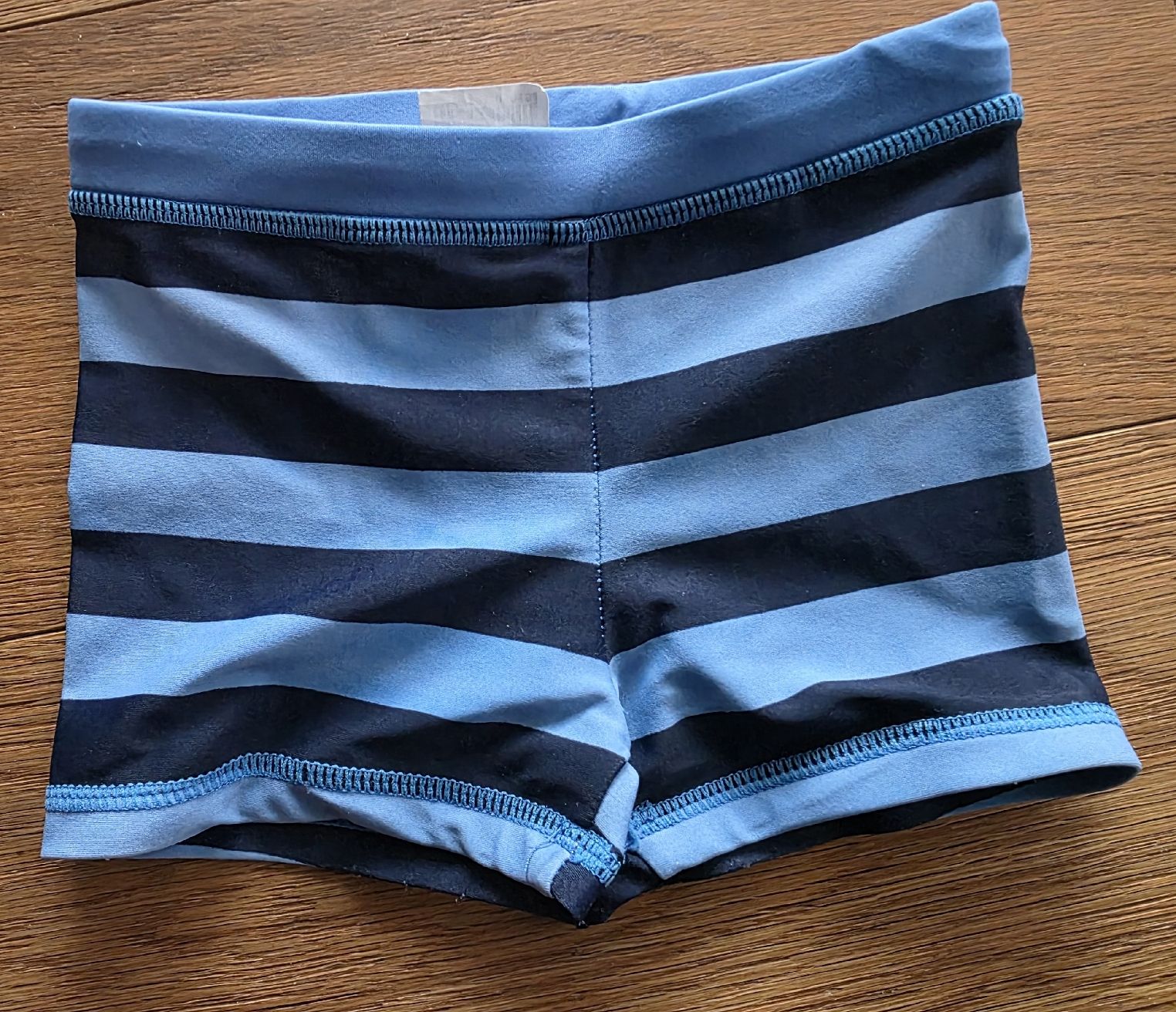 Costumi da bagno: Badehose, Gr. 92, Sommer, Gestreift – Usato da Zell LU venduto da claro62