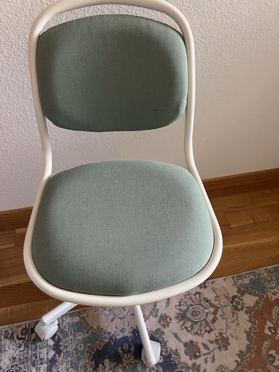 Ikea Sedie: Ikea örfjäll Kinderstuhl – Usato da Zollikofen venduto da Nesepalamutu