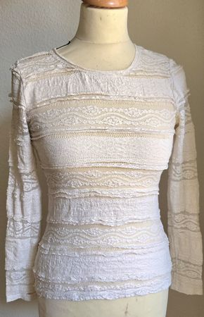 Haut dentelle blanc crème XS bohème romantique