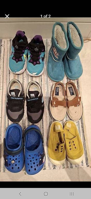 Scarpe per ragazzi: Kinder schuhe paket Große 25-26 – Usato da Untersiggenthal venduto da Sjkaoru 1