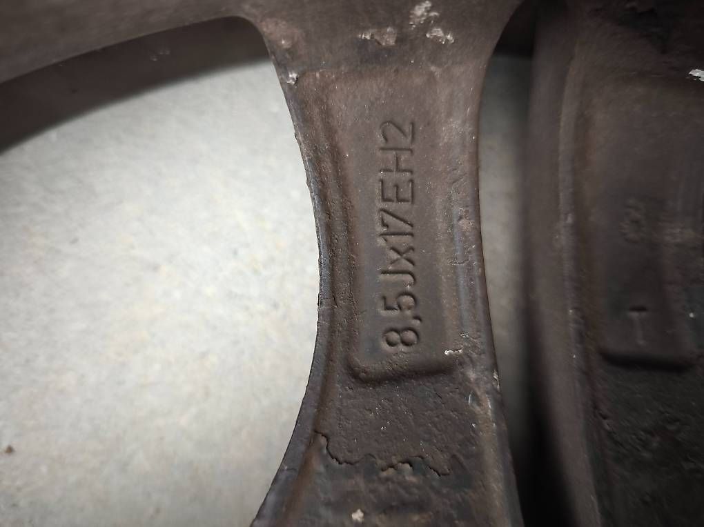 Cerchioni: BMW E36,E46,E90 Original Alufelgen. – Usato da Zihlschlacht venduto da rad_vvm9 1
