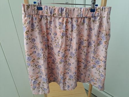 Rock Shein Blumenmuster Gr. 1XL