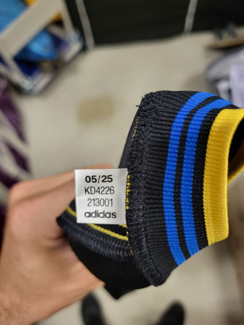 Leibchen & Hosen: Manchester United Trikot – Neu (gemäss Beschreibung) aus Obfelden von Kico88 2