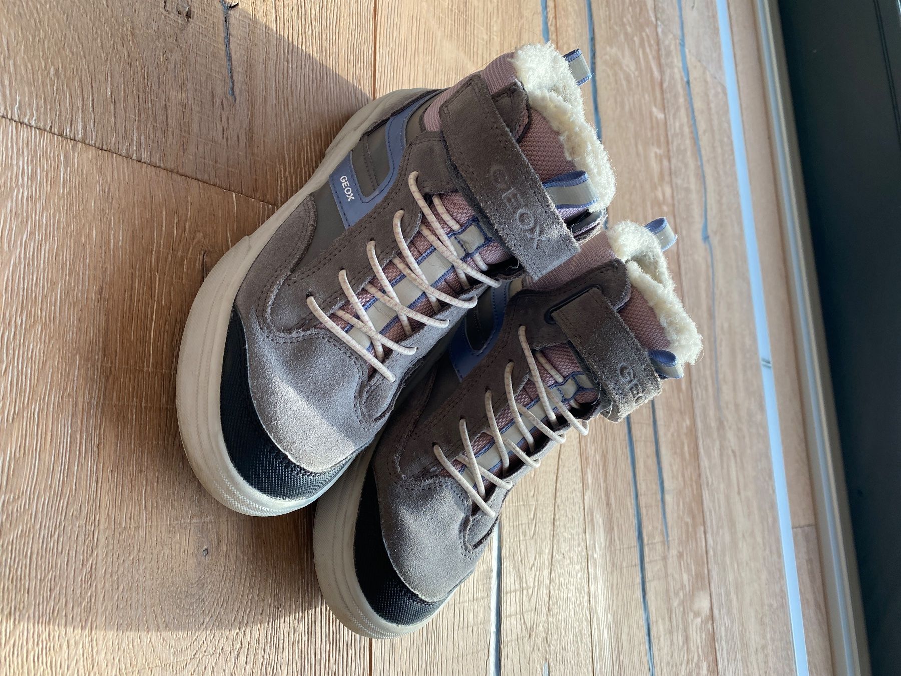 Geox Scarpe per ragazze: Geox Amphibiox Gr. 34 – Usato da Himmelried venduto da Dievole